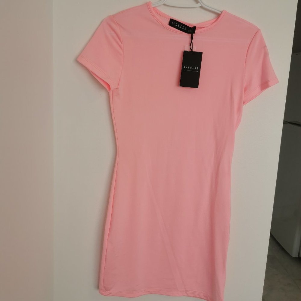 Pink t-shirt dress